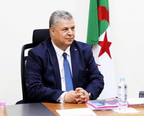 بأدب واحترام.. ننتظر منك شيئا واحدا في اجتماع الغد... الإستقالة فقط