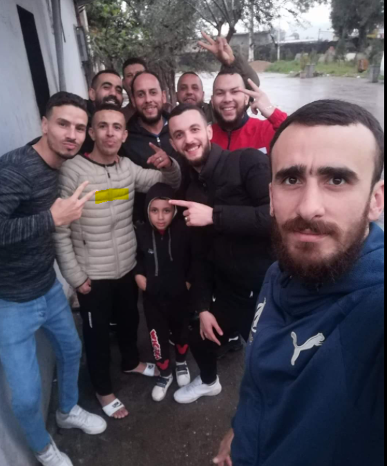 epsilonov71's tweet photo. عاجل🇩🇿🇩🇿
30 مارس:
بومرداس:
إطلاق سراح المناضل محمد حسين (موح الباهي).
Boumerdes:
Le brave militant Mohamed Hcine dit Mouh El Bahi a été libéré. https://t.co/mYYybSyaeG