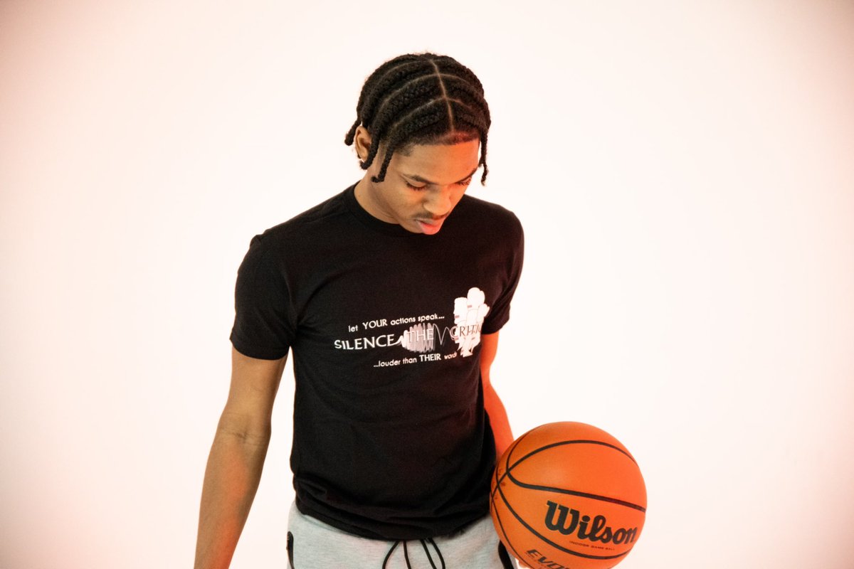 STCritics_'s tweet image. Black Ops 🥷🏽. 

#SilenceTheCritics🤫