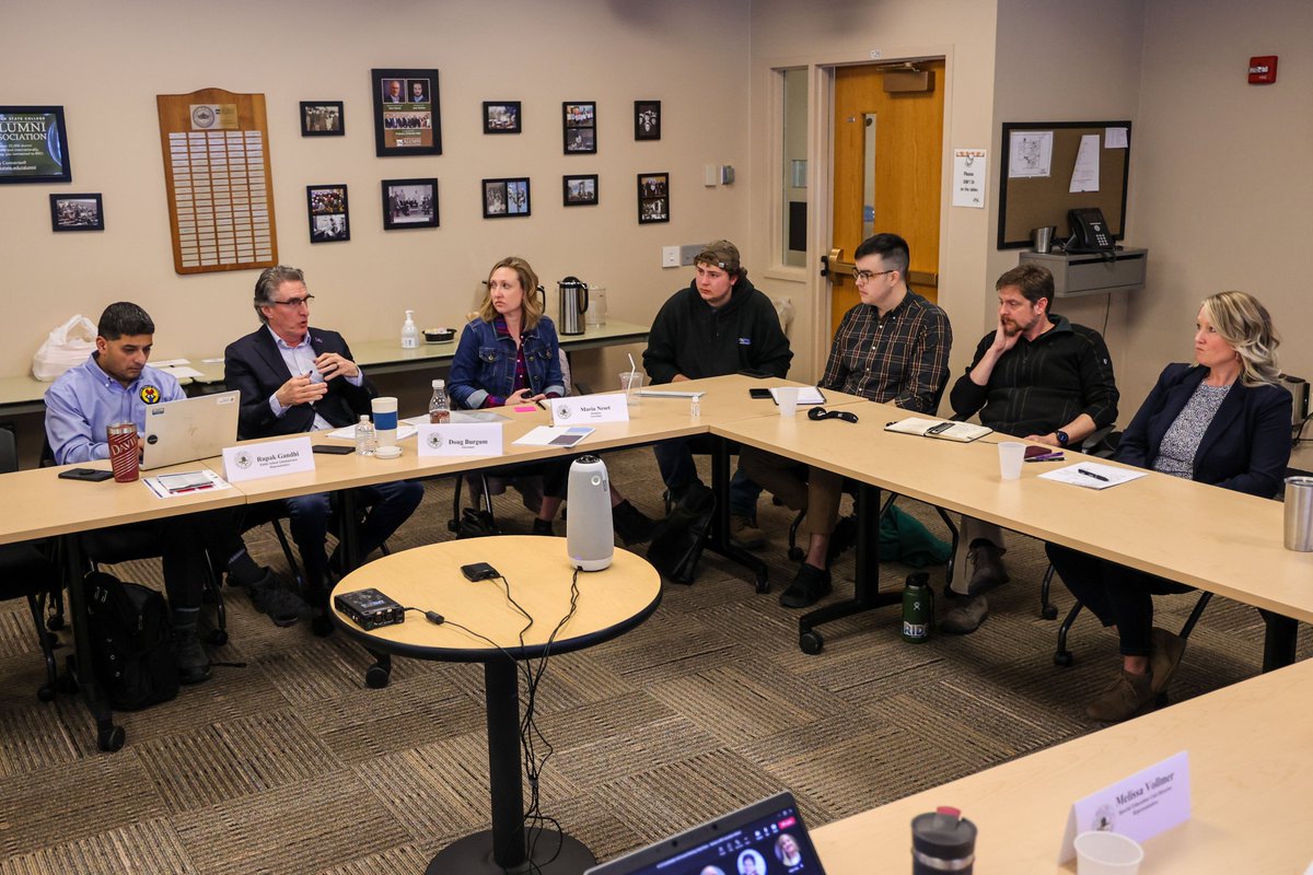 GovDougBurgum's tweet photo. Inspiring to see how innovation at @CA_EmpowerEd is shaping education and helping students on a personal level during the K-12 Coordination Council panel today @Bismarck_State. Grateful to students, like Jesse Kraft, for taking advantage of the flexibility to become choice-ready. https://t.co/XgKPlLSJof