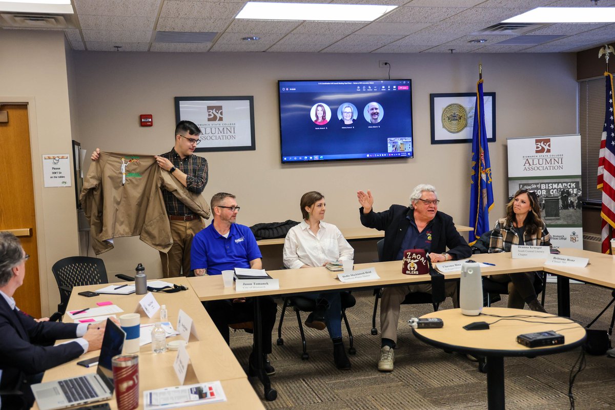 Inspiring to see how innovation at <a href="/CA_EmpowerEd/">Empower(Ed) @ Bismarck Career Academy</a> is shaping education and helping students on a personal level during the K-12 Coordination Council panel today <a href="/Bismarck_State/">Bismarck State College</a>. Grateful to students, like Jesse Kraft, for taking advantage of the flexibility to become choice-ready.