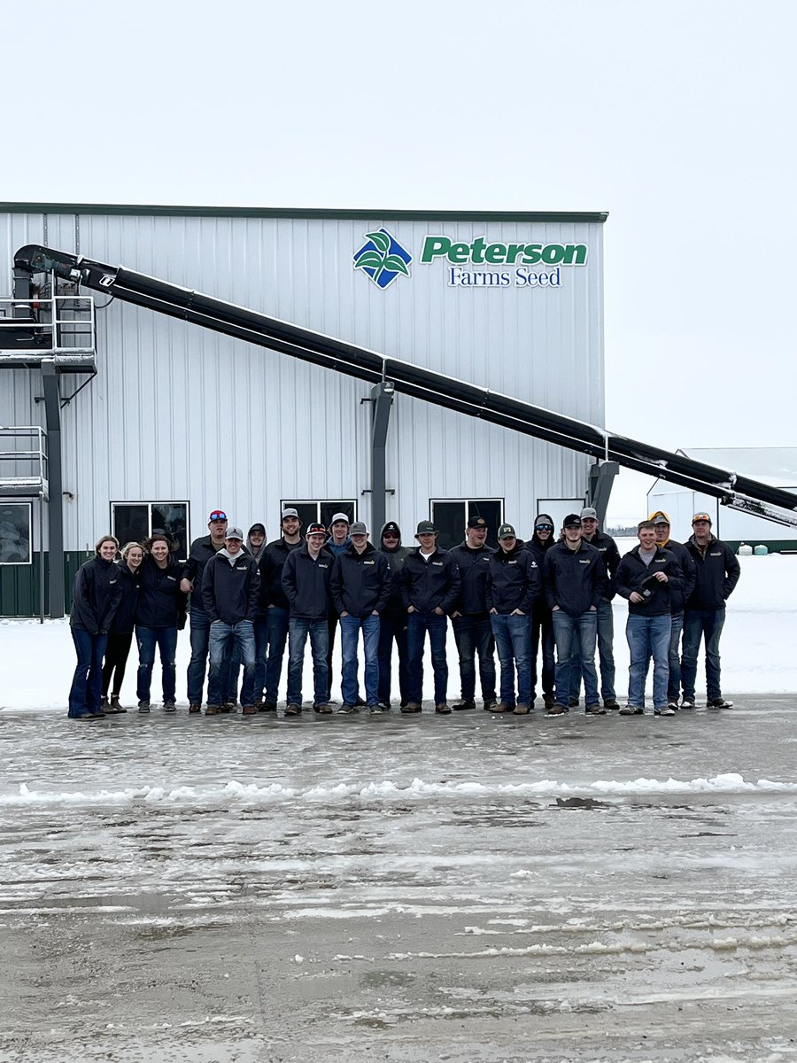 letsgofarmin's tweet photo. Impressive folks at stop two! @PFSeed is a great supporter of the program and provided the students a great tour! Thank a lot!! https://t.co/rGG2BAfh44