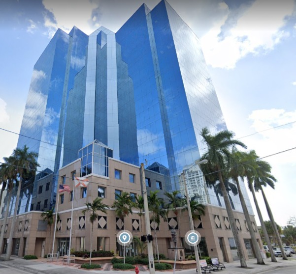 <a href="/CGreenbarg/">Charlotte Greenbarg</a> <a href="/nathalie_lynch/">Nathalie Lynch-Walsh</a> <a href="/divanaty/">MsDiva💃🏼💃🏼💃🏼</a> <a href="/BrowardPAE/">Broward Parents for Academic Excellence</a> <a href="/M4LBroward/">Moms for Liberty-Broward County</a> <a href="/SaveFll/">SaveFortLauderdale</a> 
When will public learn how much #Broward taxpayers are paying for legal expenses of indicted, disgraced + unethical ex-#Broward #Schools General Counsel #BarbaraMyrick, as part of her separation package?