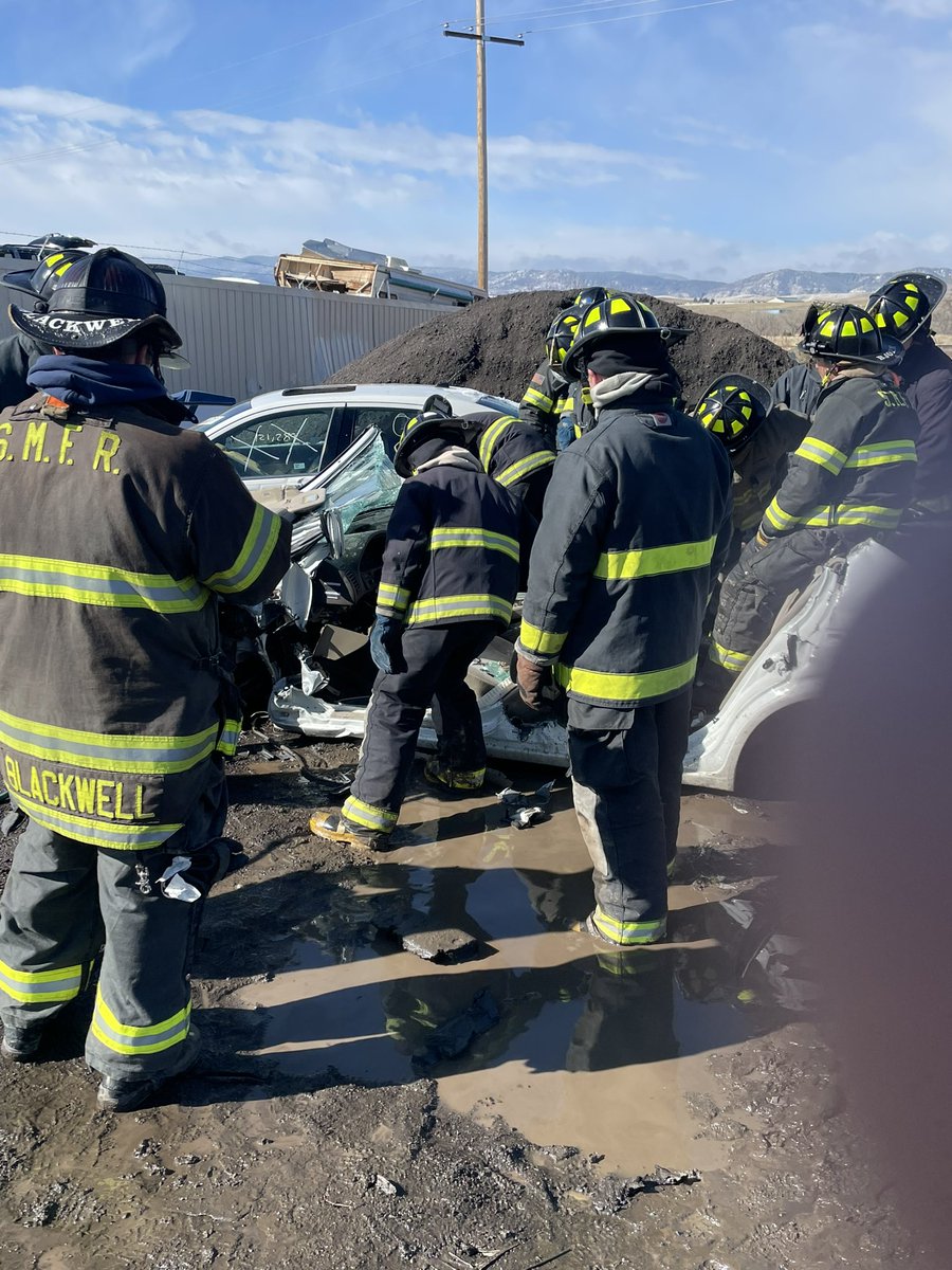 coachchappy46's tweet photo. Great day Rock Canyon fire academy learning auto extrication! Huge thanks South Metro Fire Rescue!!! https://t.co/qjBbCi7YKT