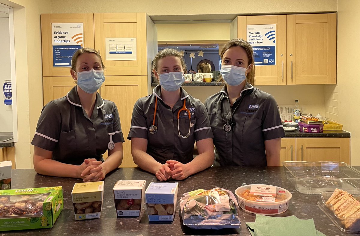 MedSupportSft's tweet photo. Congratulations and well done to our ACPs who have completed the course and awarded with distinction who are now working within Medicine 👏🥇 https://t.co/zKC9cUhoC5