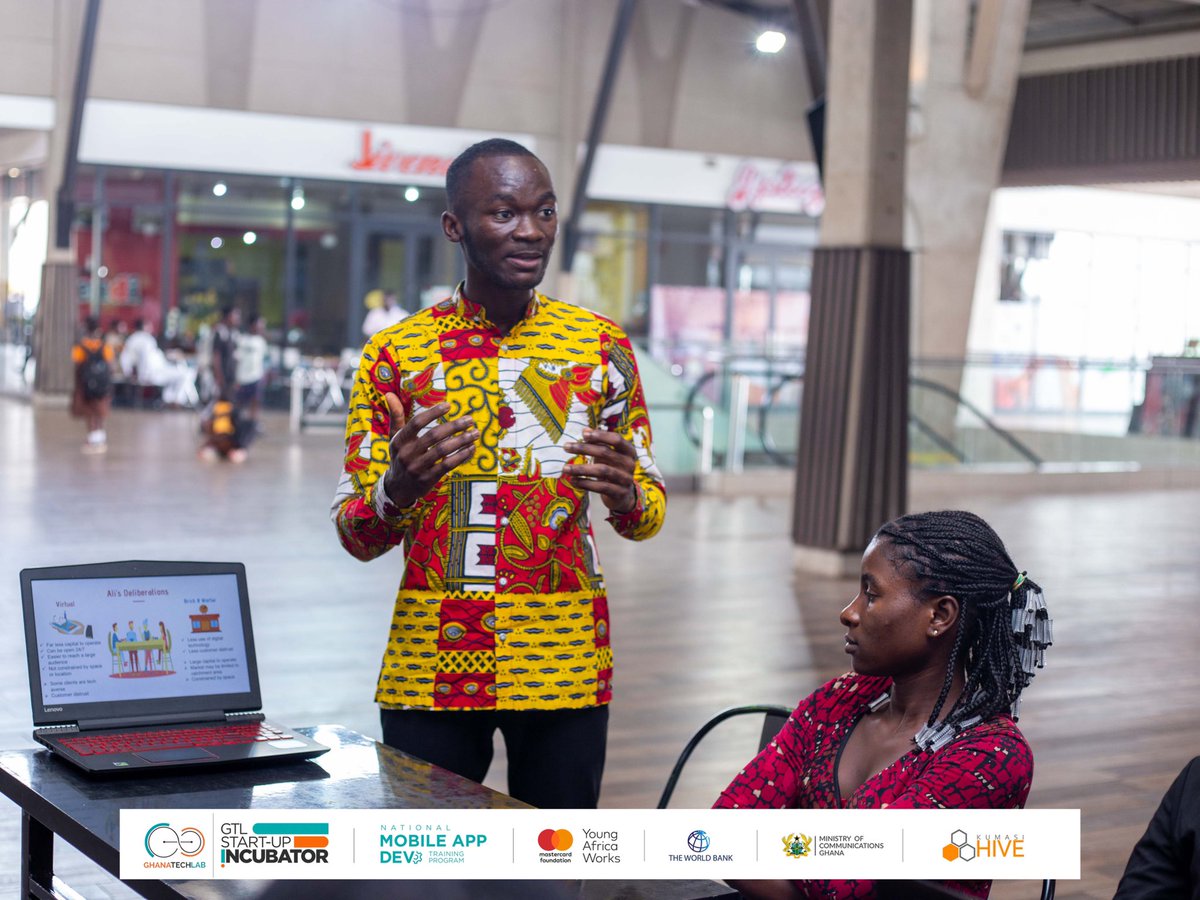 KumasiHive's tweet photo. Today we wrap up the Incubation Phase of the #FreeMobileApp with Flutter training where our incubatees had the chance to pitch their business ideas to other startups and a jury for feedback.
#Incubatees #GTL #Startup #StartupMeetup #Networking https://t.co/1aQa8lpTCO
