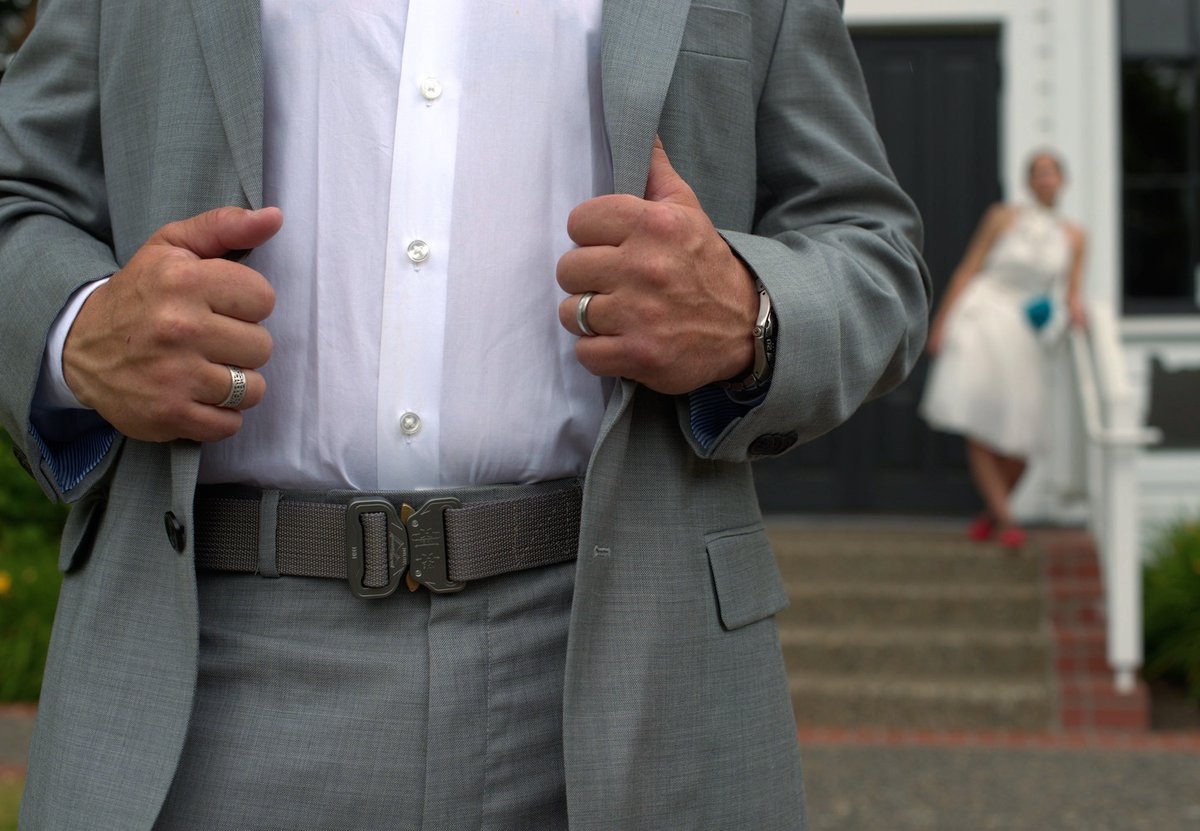 From inside the wedding to outside the wire, Klik Belts has you covered.
.
#KlikBelts #WorldsStrongestBelt #DoYouWearPants #CobraBuckle #EverydayCarry #EverydayWear #TacticalBelt #GunBelt #DutyBelt #AlwaysOutdoors #TacticalGear #EDCBelt #NylonBelt #MadeInAmerica #MadeInTexas https://t.co/hbgrFn7m00