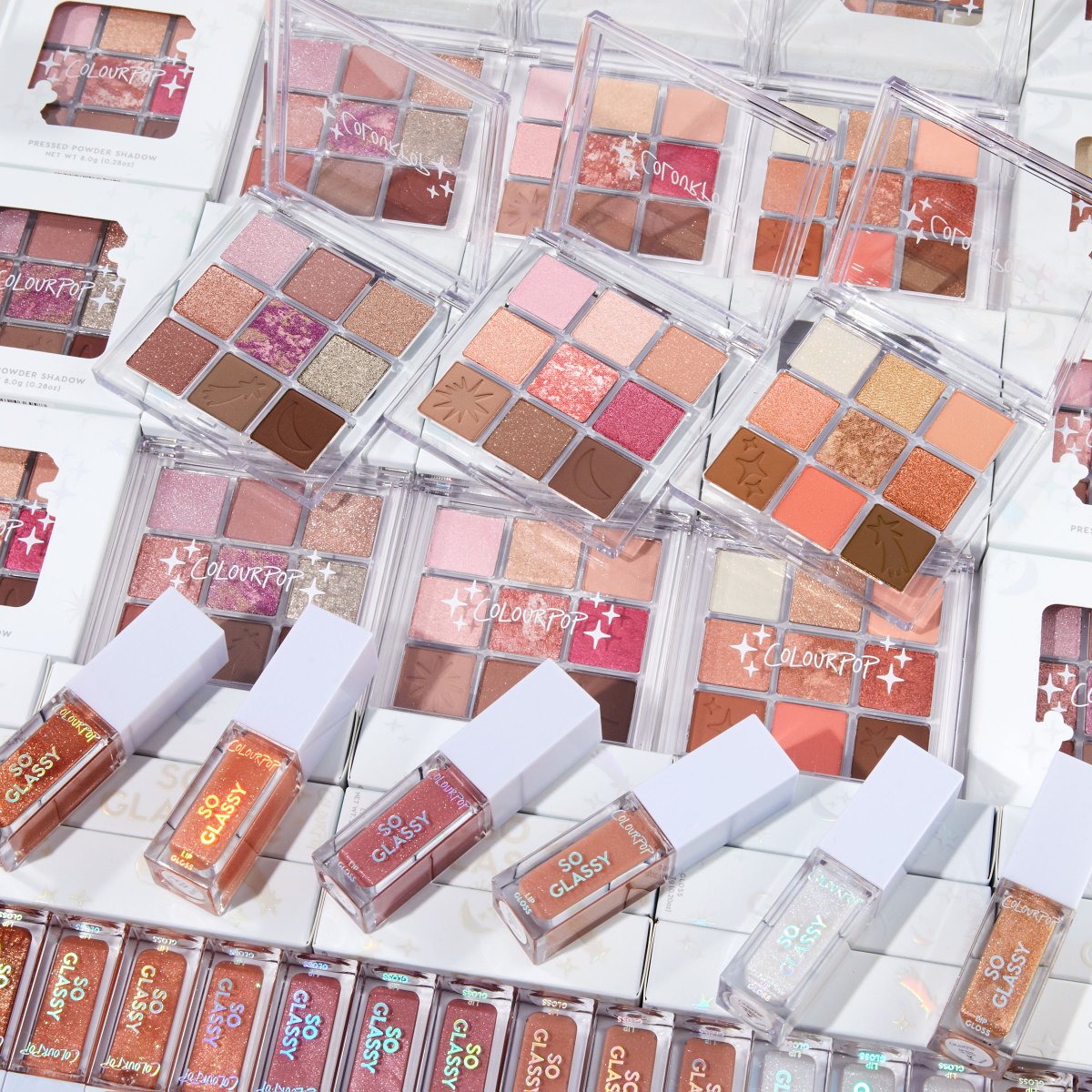 ColourPopCo's tweet image. This #GIVEAWAY is out of this world! ✨🌟 5 lucky winners will get the chance to receive the entire Xtra Celestial Collection + a $150 e-gift card to colourpop.com !! 💫

HOW TO ENTER ⤵️
✨ Follow @ColourPopCo 
✨ Like &amp;amp; RT
✨ Reply w/ 🌌