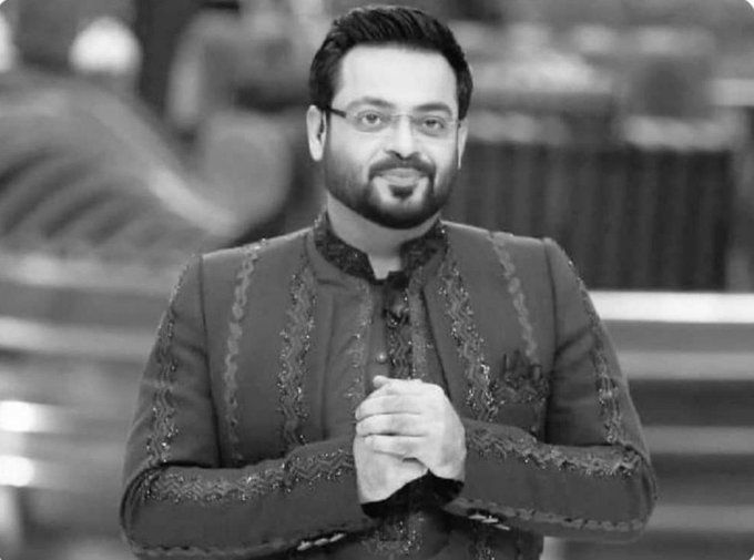 KumailZaidii's tweet photo. Dr. Amir Liaqat is no more 💔 https://t.co/ZLkoMpGiTl