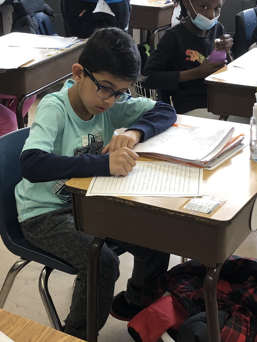 Mrs. Riveiro tweet media