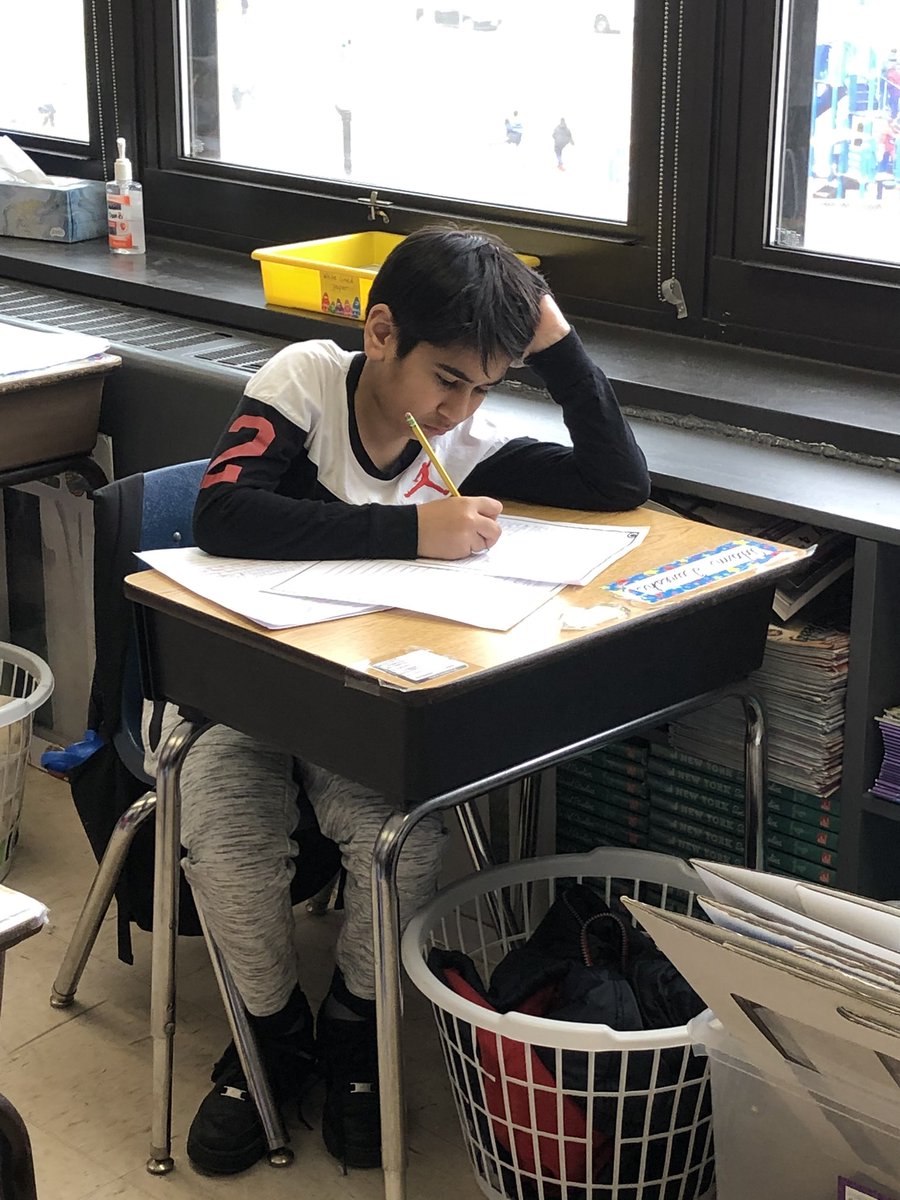 Mrs. Riveiro tweet media