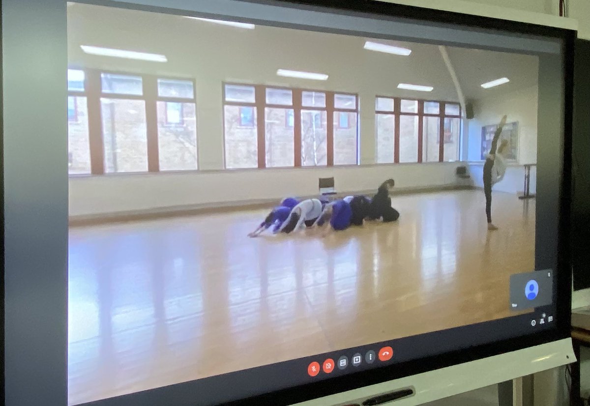 dancecapajunior's tweet photo. We’ve had a wonderful evening watching our dance performances of ‘Flow’ and ‘Revolt’ in Northern Schools Dance Competition! https://t.co/K7UHeW2T32