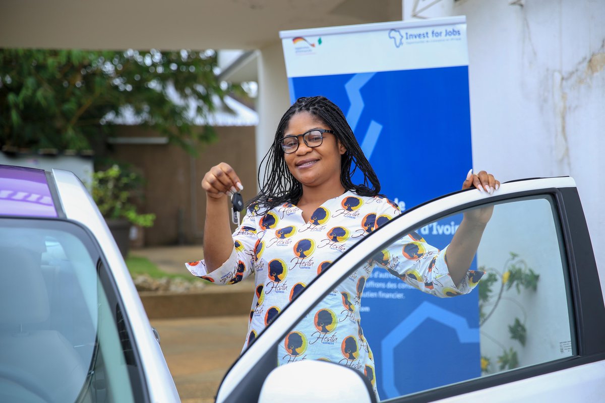 Invest for Jobs en coopération avec ATC-Comafrique, lancent le 31 mars 2022 un projet d’autonomisation des femmes dénommé HESTIA EXPRESS. Ce projet innovant vise l’insertion professionnelle de 600 femmes dans le domaine du transport (VTC).
#InvestforJobs #HESTIAEXPRESS #CI