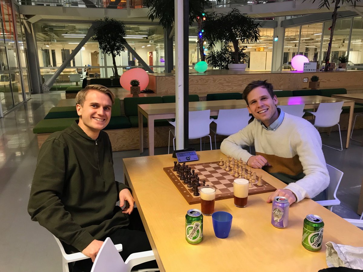 We started from the bottom, and merely 3 years later <a href="/DuneAnalytics/">This account is idel</a> became a unicorn company at only 16 employees.

Think we never struggled? Wasn't hungry, yeah?  

Here’s the story of our fundraising journey 👇

dune.xyz/blog/started-f…