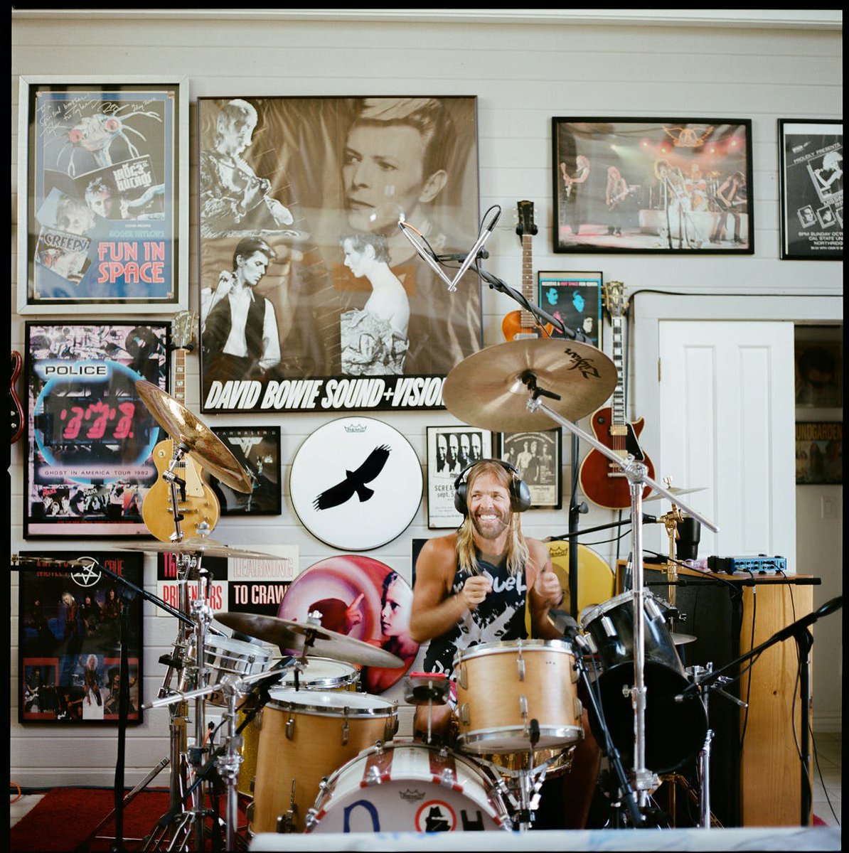 Taylor Hawkins: A wild light blinding bright ❤️ kerrang.com/taylor-hawkins…