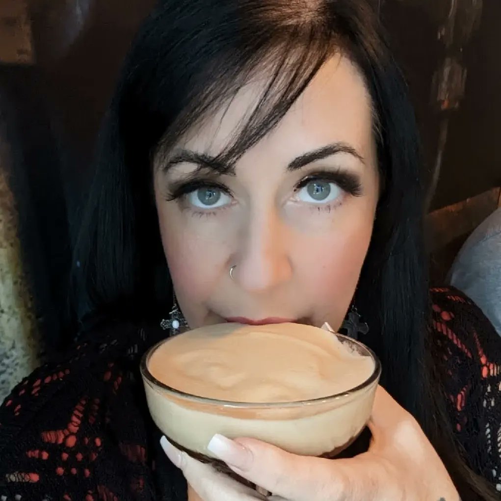 NymphoBackup's tweet photo. I think a few cheeky cocktails are in order 😜 https://t.co/NLpUk8GnQR