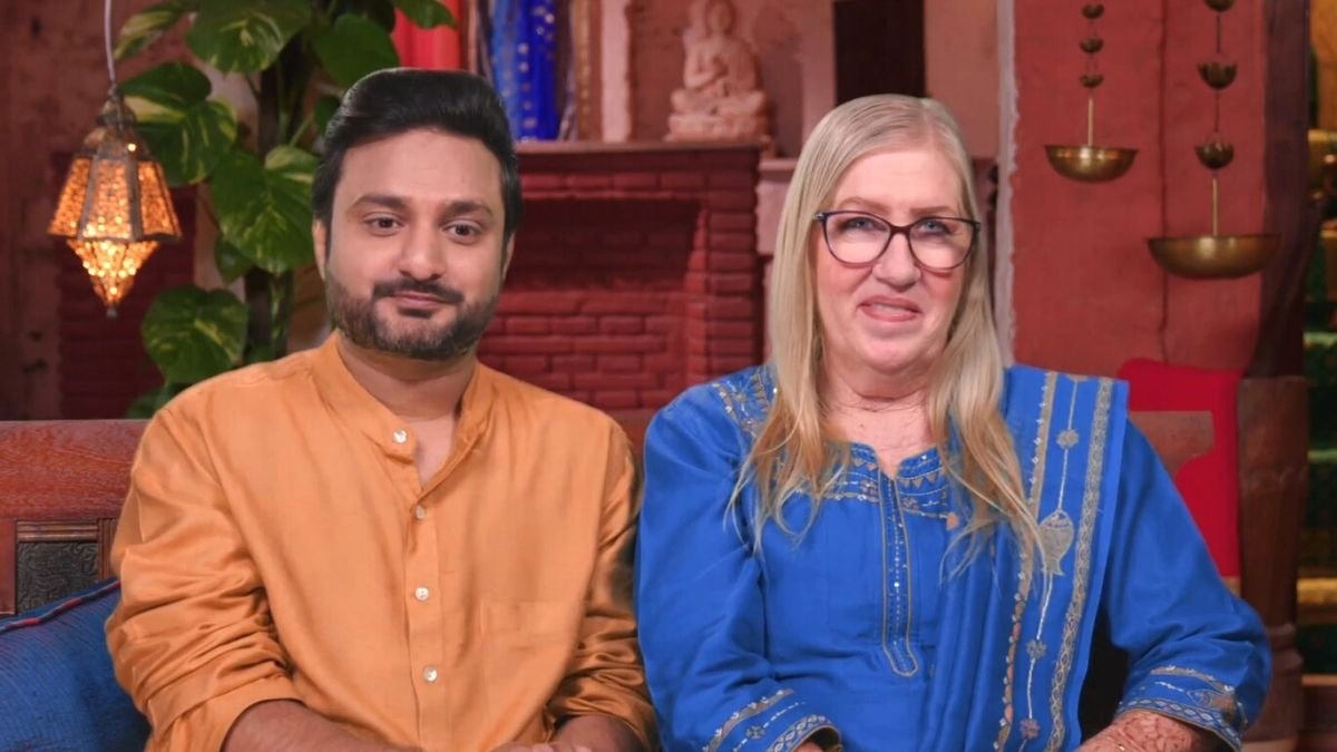 Monsters & Critics: Jenny Slatten and Sumit Singh share their spring celebrations together with 90 Day Fiance fans https://t.co/qF3vz18DPz #crime #news https://t.co/G2EofmTcV1
