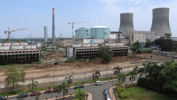 TrenchMetals's tweet photo. Chasing economies of scale and more rapid deployment, #India is doubling and and is preparing to start building #Nuclear reactors in "fleet" mode from next year onwards. 

Read more: https://t.co/2Y2v6sXv5s

#Uranium #GorillaLake #HigginsonLake $TMC https://t.co/47sHEpRbtH