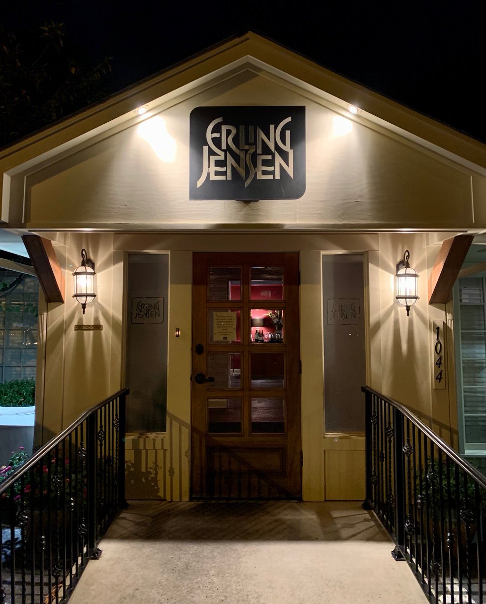 A favorite for more than 20 years and counting. If you are in Memphis go to Erling's, just go.
.
cooksavorcelebrate.com/erling-jensen-…
.
#ErlingJensen #Memphisrestaurant #Memphis #finedining #greatfood