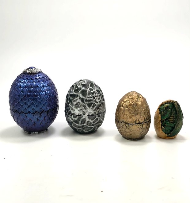 loubie_3D's tweet photo. Nest of dragon eggs - in time for Easter printing. A free model now available of 
@Cults3D 
https://t.co/99oZsDRXDR
#Dragon #3dprint #eggs https://t.co/2SxaPBVLUF