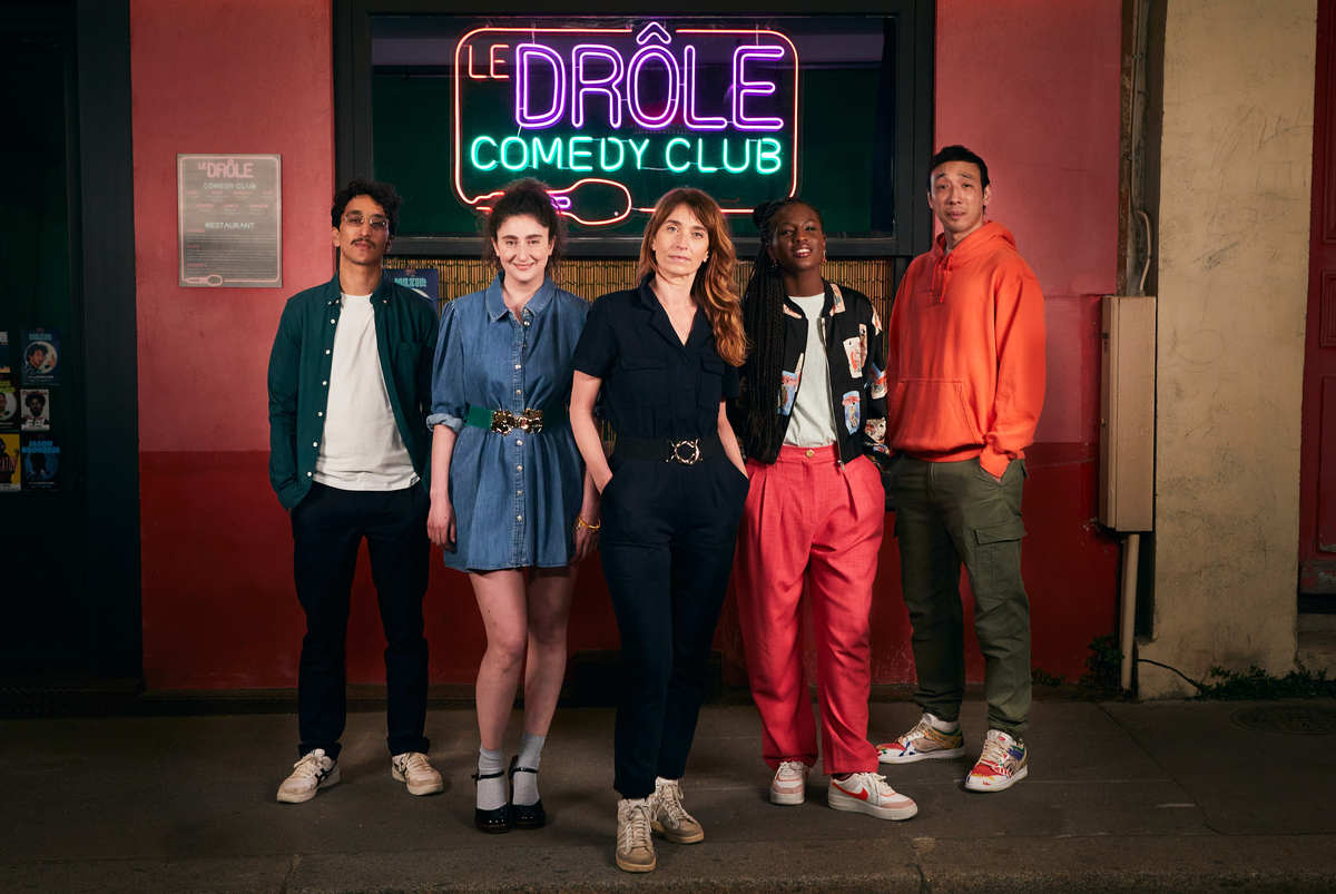 koimagazinefr's tweet photo. [ARTICLE WEB] ​
La nouvelle série « Drôle » sur @NetflixFR révèle au grand public de nouveaux talents dont #JeanSiuen, l’acteur qui joue le personnage de #Bling. Rencontre. ​
​
📍 Article intégral: https://t.co/fZlRZOxGTK
​
#koimagazinefr #droleserie #drolenetflix #netflix #serie https://t.co/akauDjOYJk