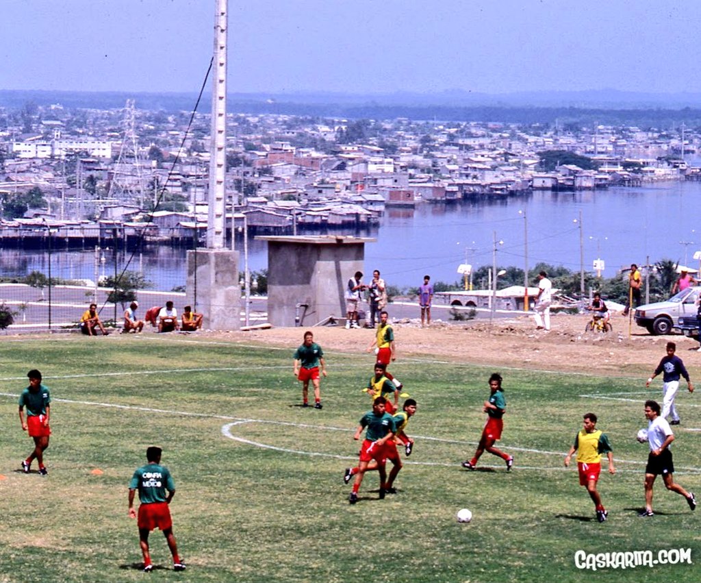 La selección 🇲🇽 de Mejía Barón en un entrenamiento.