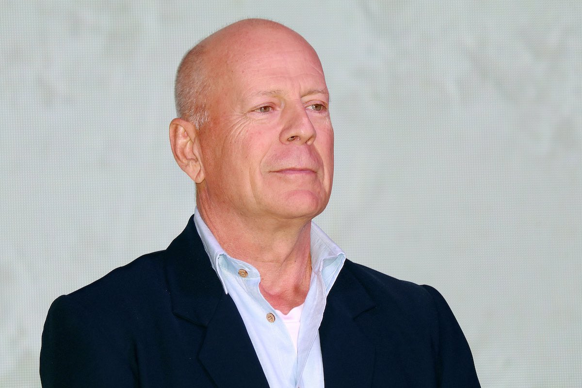 Bruce Willis has been diagnosed with aphasia and is retiring from acting.

Aphasia is a medical condition that can affect a person’s ability to speak, write and understand language, both verbal and written.

(pagesix.com/2022/03/30/bru…)