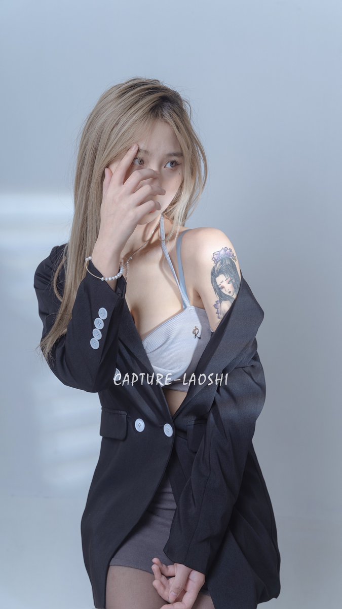 capture_Laoshi's tweet photo. Loc.0531
惊喜总在不经意间
#济南 #美女写真 #美女主播 #性感 #写真 #济南约拍 #广州约拍 #深圳约拍 #私房照 #肖像 #portraits https://t.co/ZFpV6t63Kd
