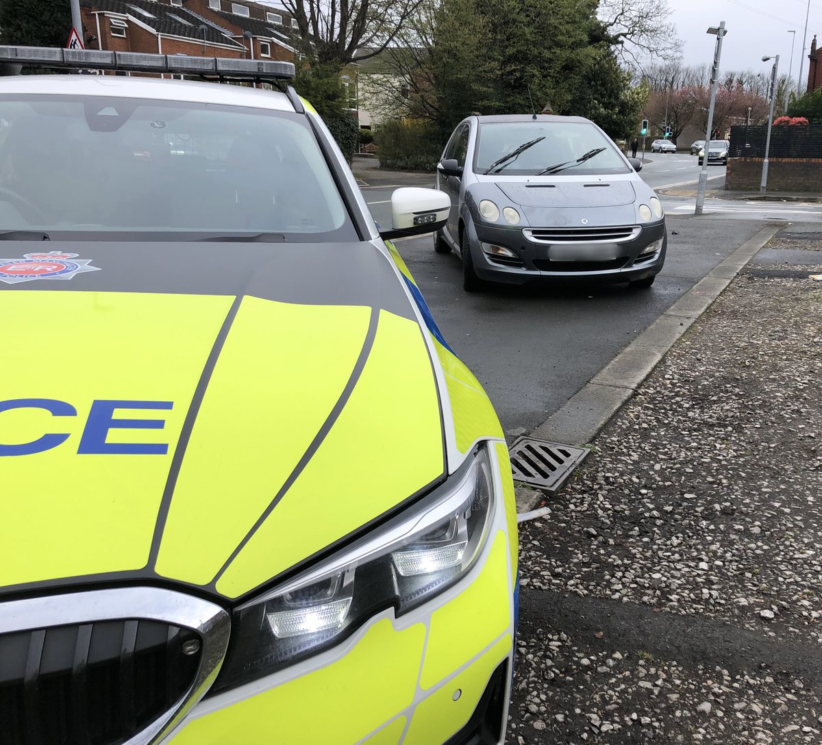 gmptraffic's tweet photo. This Smart Forfour activated the ANPR of #XT54 in Eccles. Stolen by robbery in the Astley area. It was then bought by innocent purchaser that didn’t do any checks on the vehicle. Vehicle seized. If buying a vehicle, please check its past or you may lose your money. https://t.co/wlWdiMD7kf