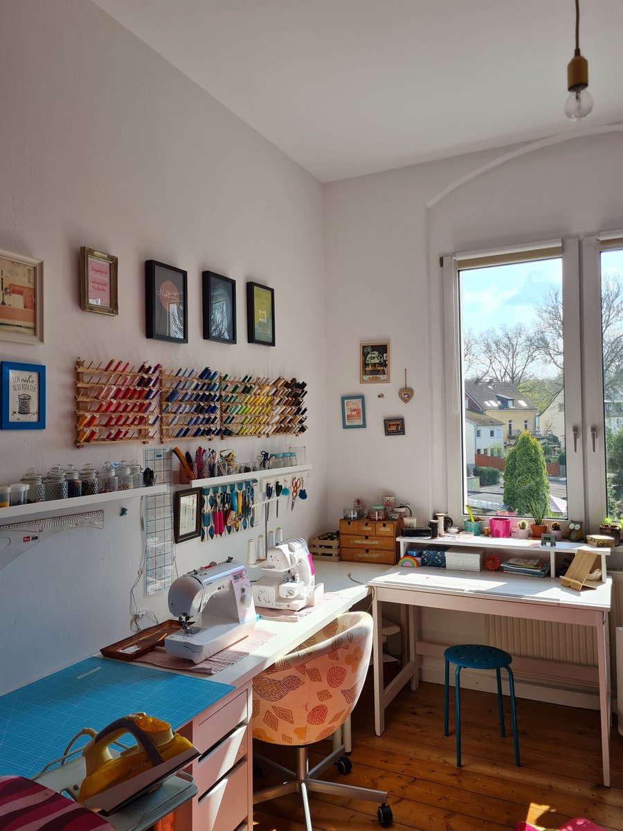 Hach, ich mag mein neues #Nähzimmer 🥰😊