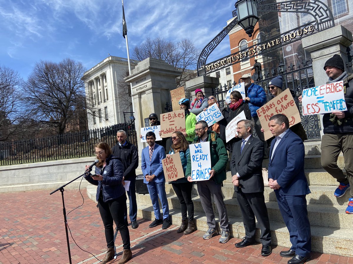 aliciafornewton's tweet photo. At rally for common sense e-bike legislation. #ebikes mean freedom Time to pass H.3457 S.2309 #ClimateAction #Housing #CongestionSolution #equitabletransportation @bostonbikeunion @BrendanCrighton @RonMariano @SenJohnFKeenan @MarcosDevers https://t.co/ixaYYhE8ju