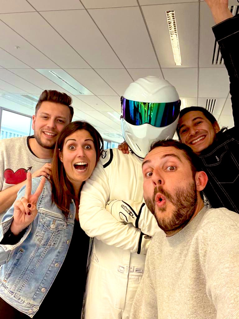 Cindy2Oliveira's tweet photo. 💪La super team comm’ @RMCDecouverte est prête pour le lancement ce soir à 21h05 de la nouvelle saison de @TopGear_FR !!
 
🚨RDV a ne pas rater !!! https://t.co/typV0N3dNH
