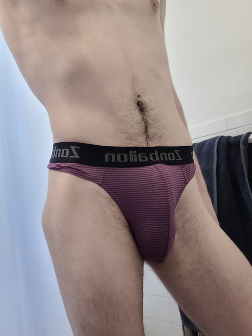 3 pic. Here's a couple pics~ https://t.co/vP2dslZjXp