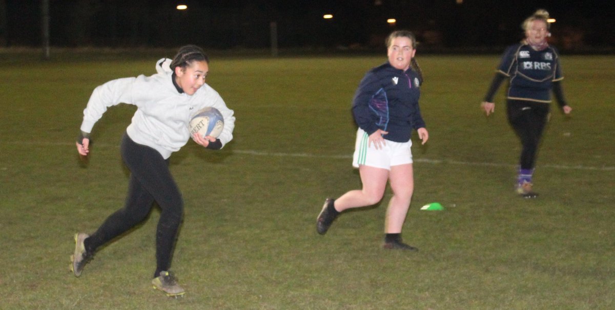 LasswadeRFC's tweet photo. It's Girls and Women night tonight.
Come along and join in the fun.
No experience required.
#EveryonesGame https://t.co/9EZHOshCEk