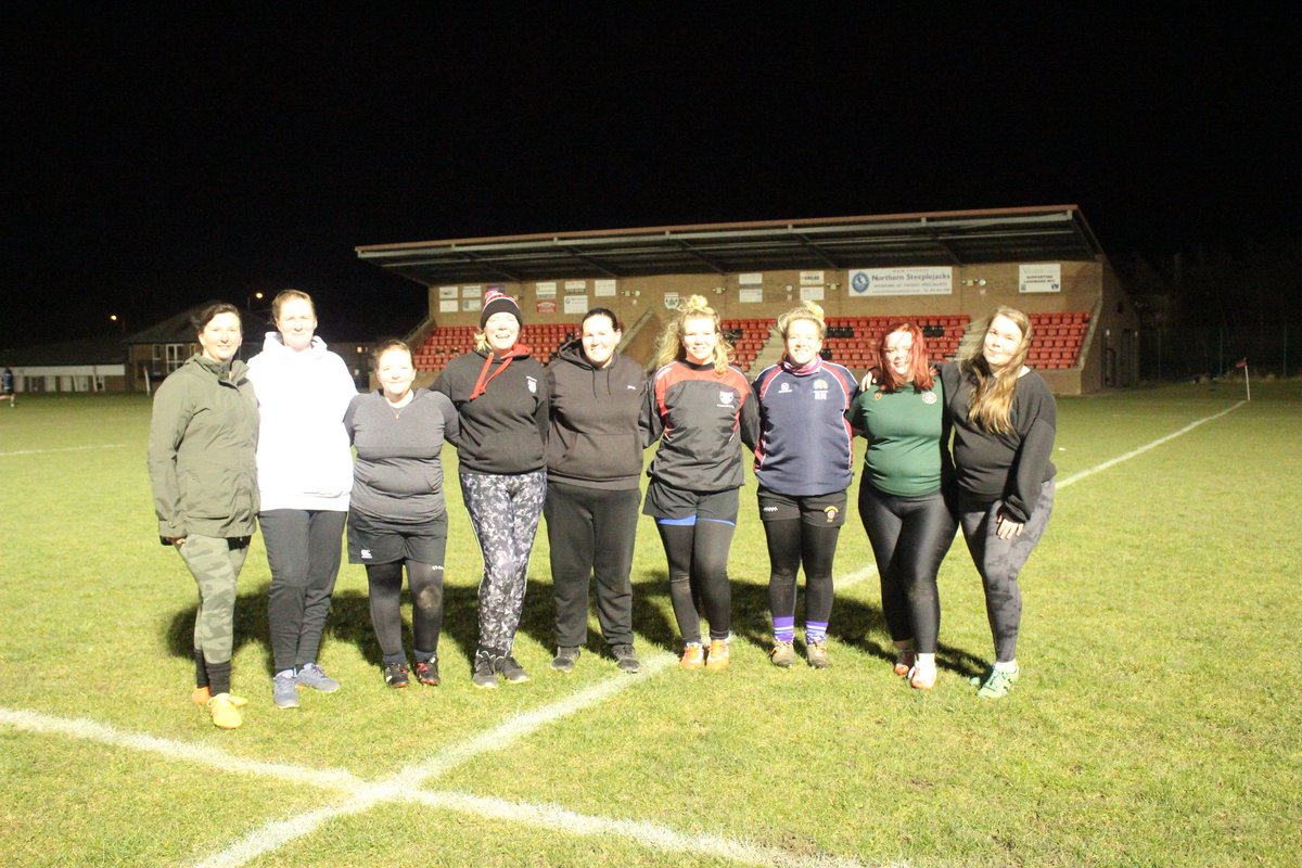 LasswadeRFC's tweet photo. It's Girls and Women night tonight.
Come along and join in the fun.
No experience required.
#EveryonesGame https://t.co/9EZHOshCEk