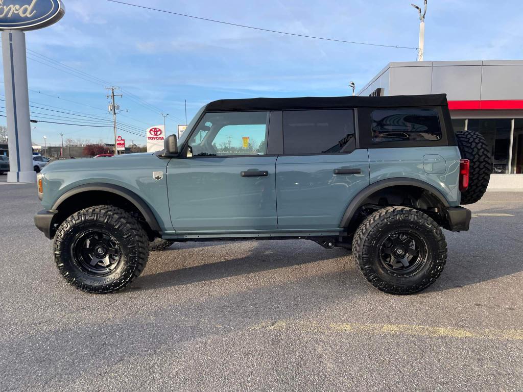 Chops75x's tweet photo. @timthetatman Hey man, I got a New Bronco in stock. We added new tires and lift kit to it. Located in Farmville, Virginia. Let me know! https://t.co/qWSfLiNePu