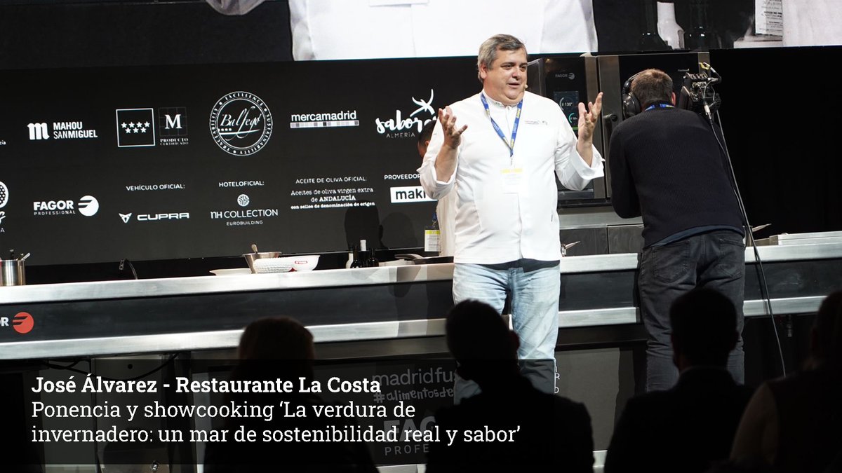 saboresalmeria's tweet photo. 🔝 #SaboresAlmería se consolida como expositor revelación de #MadridFusión2022 

Gracias a los 👨🏻‍🍳 chef que nos han acompañado en este día: Dani Mu��oz de Travieso Restaurante, Juan Moreno de Restaurante Juan Moreno y José Álvarez de Restaurante La Costa https://t.co/u9ys6WwcgJ