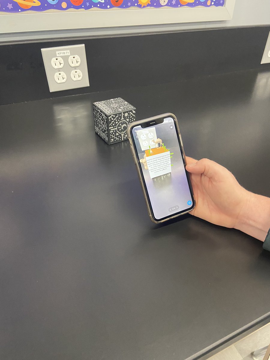 Christina tweet media