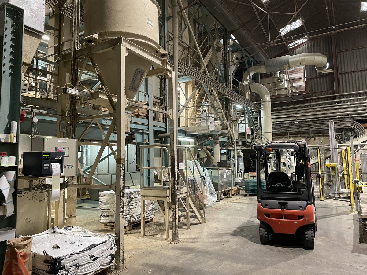 bonnochristophe's tweet photo. Visite des sites béarnais et landais de #Sudouestaliment @Maisadour @vivadour de #Baigts site aliments toutes espèces animales y compris les lombrics solution agroécologiques 👍 et le site de #Pomarez spécialisée en aliment bio
Merci aux équipes pour l’accueil https://t.co/56TMmZ1htR