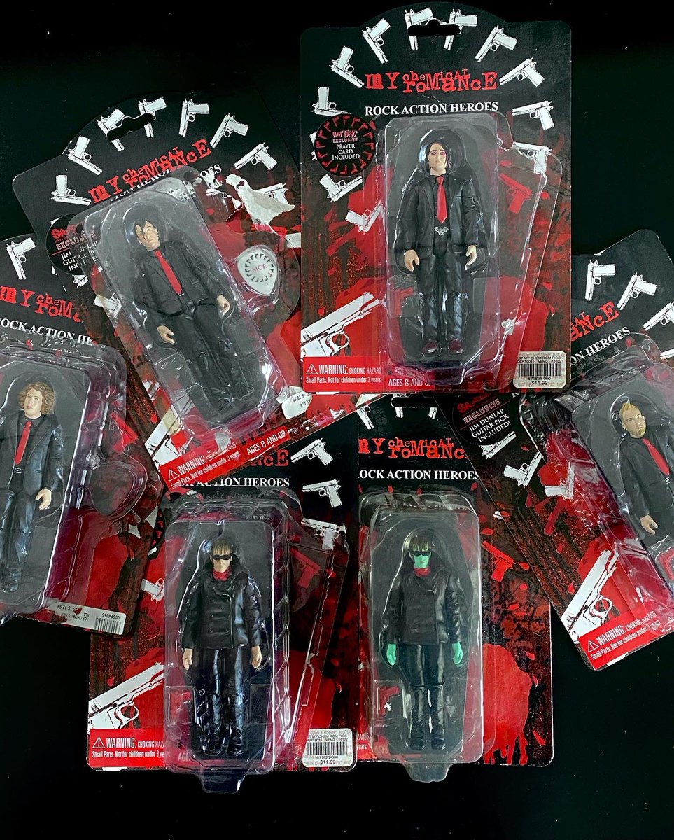 PoisonAndFire's tweet photo. I wrote about rare #MCR merch for @altpress! Huge thanks to @sin__i__sin, @EmoMom90s, @LIET0ME, @devanofnine and everyone else who shared their rarities with me for this! https://t.co/z2msJsV7HH https://t.co/mHwoAdWYmM