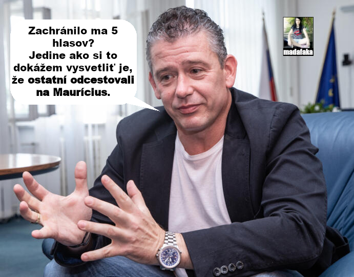madafaka_sk's tweet photo. "Zo 102 prítomných poslancov hlasovalo za odvolanie Mikulca 46, proti bolo 51 poslancov a zdržali sa piati."
Spýtali sme sa ministra údržbára, prečo taká malá podpora. #mikulec https://t.co/Tj4GiCiZvx