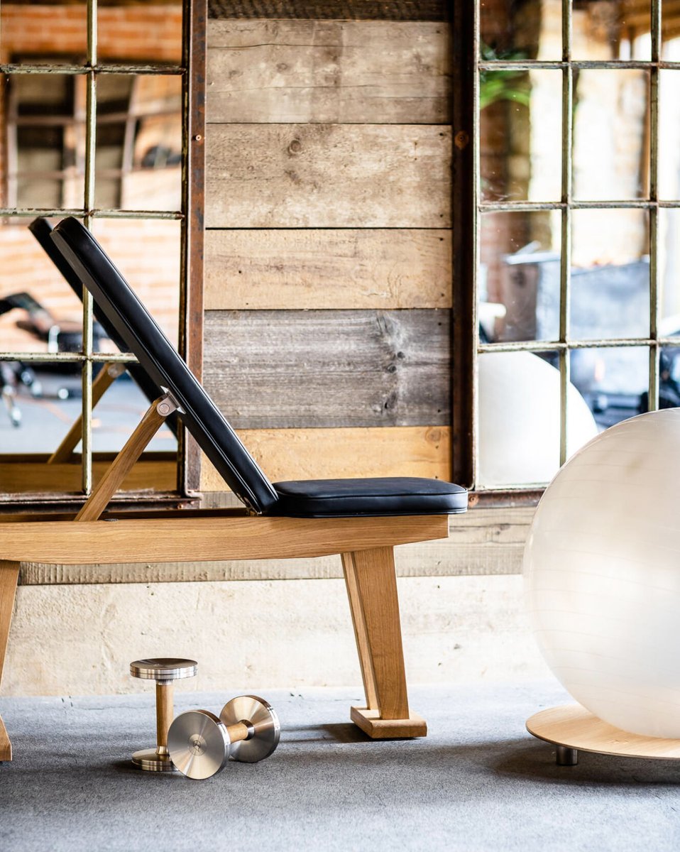 thegentsjournal's tweet photo. It’s clear that @discoverparagon’s bespoke, design-led, sustainable gym equipment is by far the most decadent out there, just take a look for yourself…
#paragonstudio #gym #menshealth #lifestyle #gentleman #sponsored #ad https://t.co/Sw1aAr7a3E https://t.co/hg6k3DEVvM