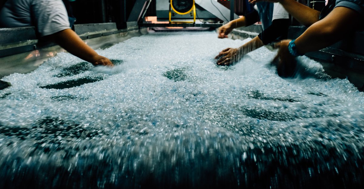 BASFCorporation's tweet photo. BASF Venture Capital GmbH, announced a strategic investment in @OceanworksCo, a plastic solutions provider that brings recycled plastics from the oceans to brands that want a more sustainable solutions for their products. Learn more here: https://t.co/EOsFYoBH6p #Oceanworks https://t.co/eeecTPPmTs