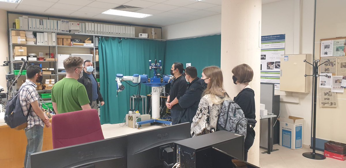 PlanetaDebug's tweet photo. Professors & students from @CaledonianNews have visited today @UJIuniversitat campus #Castelló within the cultural programme of #GlobalDebug #PlanetaDebug. Here with the professor @A_Morales_E in his Robotic Intelligence Lab
#Videogames #Art #ClimateChange
https://t.co/vZBE9EtnAQ https://t.co/fUL1H3HbWK