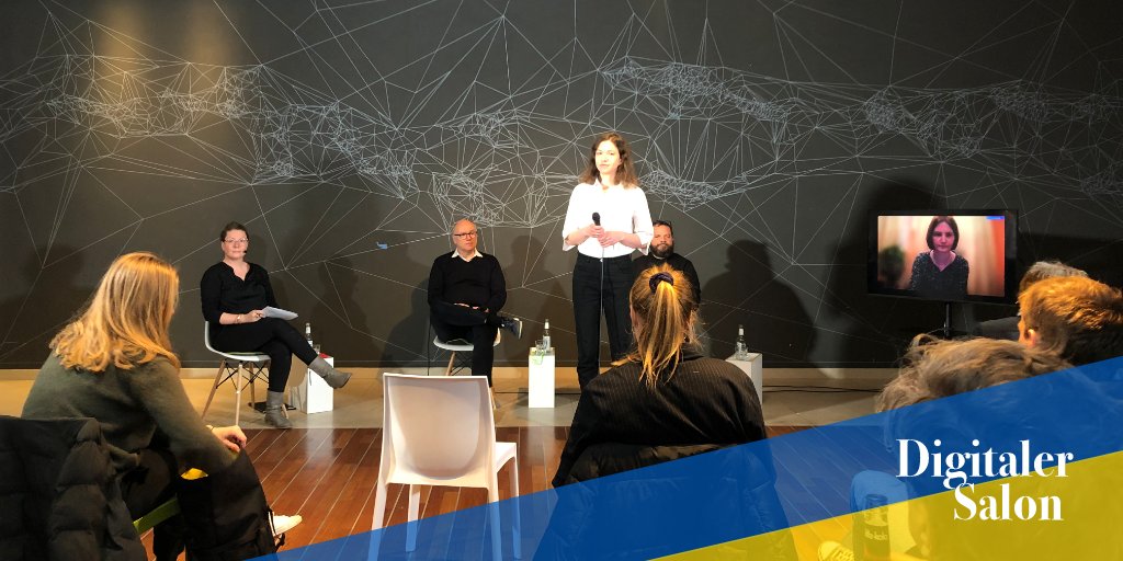 Wir sind live! Was sind eure Erfahrungen mit #Zensur, #Solidarität &amp; #Meinungsfreiheit auf #SocialMedia 🤔? Diskutiert mit beim #DigSal &amp; schickt uns eure Fragen ans Panel. 

⌨️Nutzt den Hashtag #DigSal oder Slido: app.sli.do/event/pajjvpTP…

🎥Stream: hiig.de/en/events/digi…
