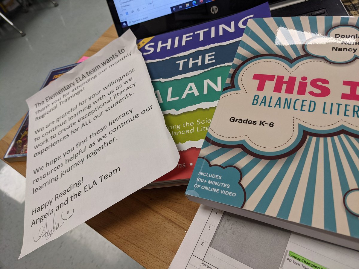kimconrad2020's tweet photo. What a nice surprise ❤️ thank you to our magnificent literacy team!! @angela_schroden https://t.co/4uQTQ808ge