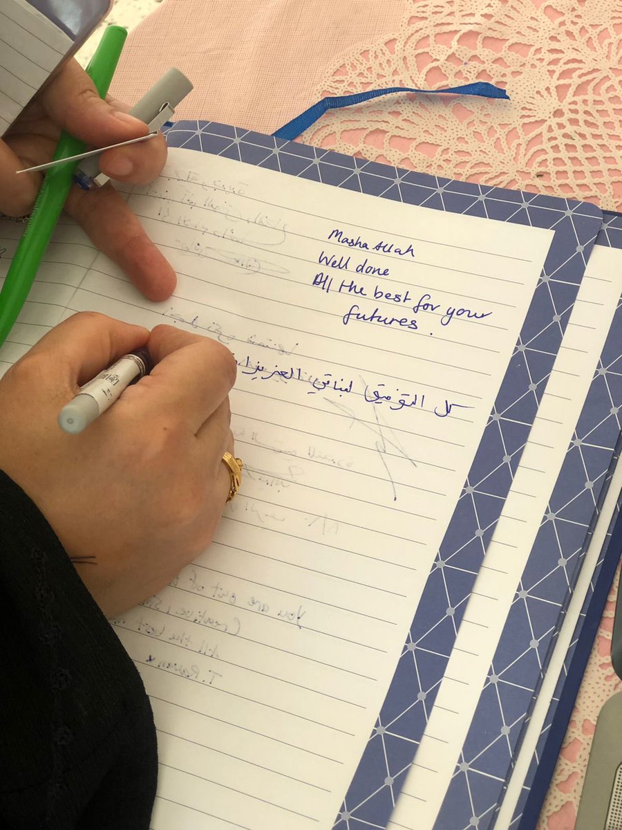 Tobg_om's tweet photo. قمنا اليوم  بالمشاركة في ملتقى أولياء الأمور المقام في مدرسة دوحة الأدب بتاريخ  ٣٠/٣/٢٠٢٢  . وتتقدم الشركة بكل الشكر والتقدير لأولياء الامور حيث أبدوا دعمهم وإعجابهم بالمنتج ❤️‍🔥 @aldoha2017 https://t.co/kGqSQPPmJS