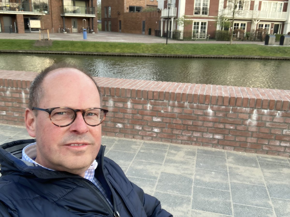 Leuk bankje aan de Oostdam.