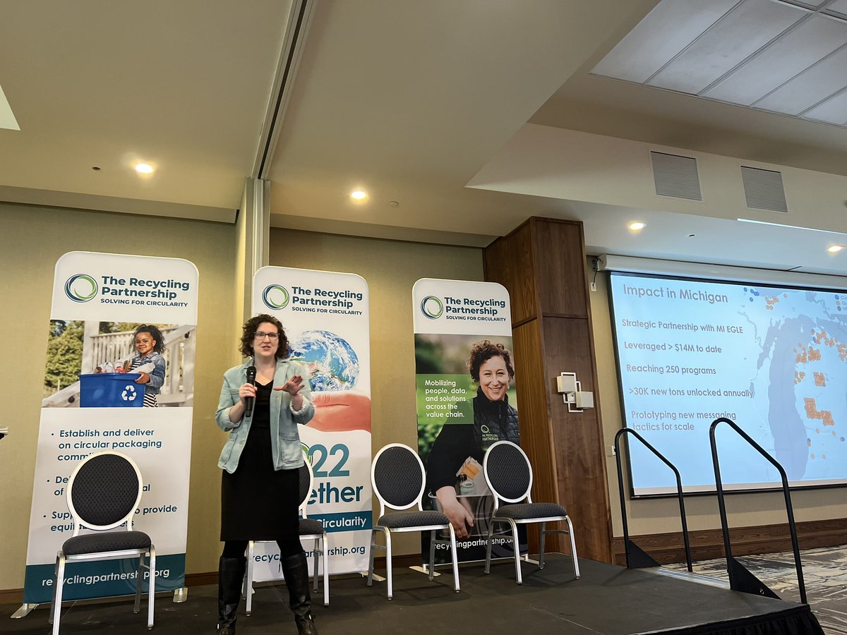 RECYPartnership's tweet photo. Thrilled @MichiganEGLE’s Emily Freeman could join #22Together to highlight our partnership impacts, including >30k new tons of valuable recyclables unlocked annually by reaching 250 #Michigan community ♻️ programs.
#recycling #circulareconomy #circularity #solvingforcircularity https://t.co/RCpf8fSqae