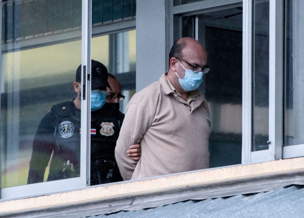 delfinocrc's tweet photo. ÚLTIMA HORA: Mauricio Víquez Lizano, el exsacerdote católico costarricense, ha sido condenado a 20 años de cárcel por abuso sexual y violación en perjuicio de persona menor de edad. Sentencia fue dictada por Tribunal Penal de Desamparados esta mañana. https://t.co/rl6PP0sZ2b